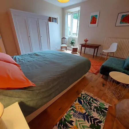 Reveries Aux Corbieres, Jusqu'a 6 Personnes Saint-Thomas-de-Courceriers