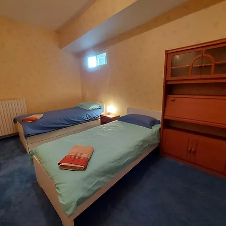 Reveries Aux Corbieres, Jusqu'a 6 Personnes * Saint-Thomas-de-Courceriers