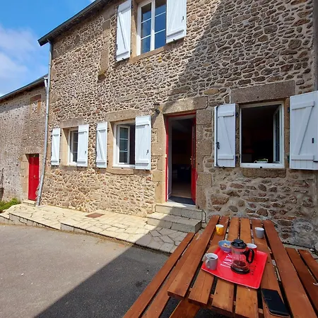 Reveries Aux Corbieres, Jusqu'a 6 Personnes Saint-Thomas-de-Courceriers